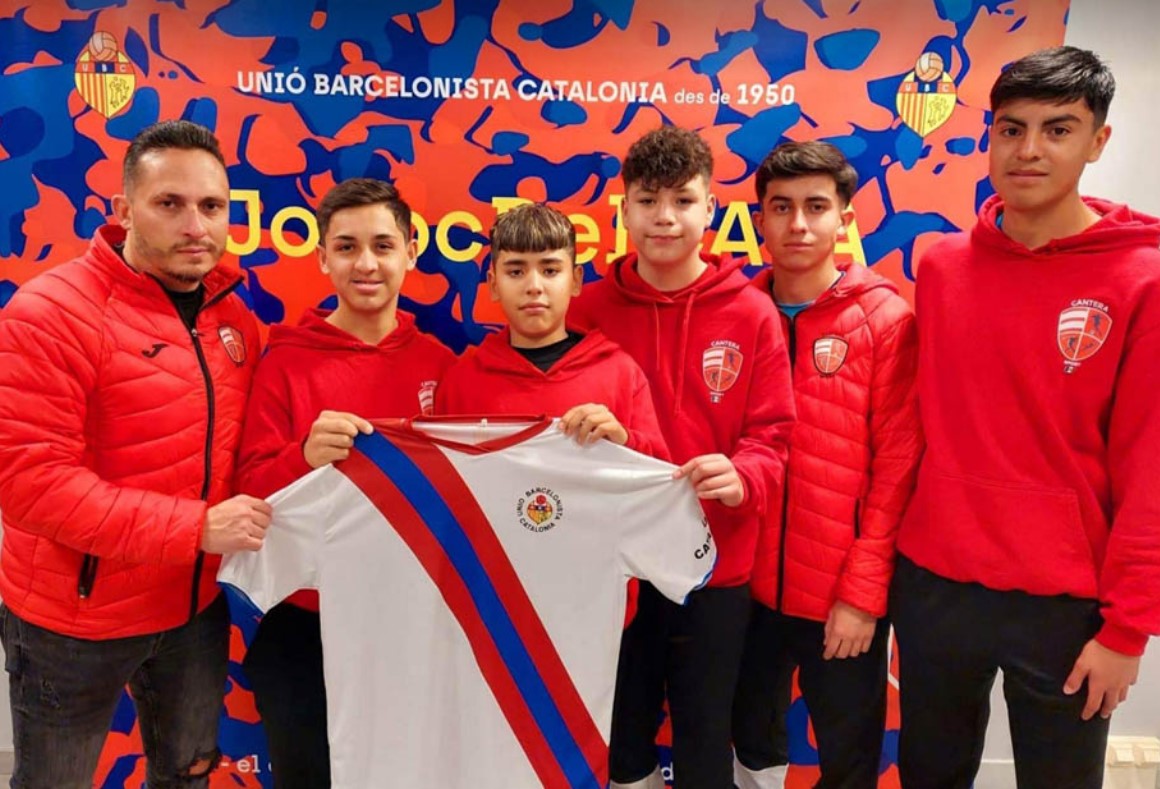 Fichan a futbolistas chihuahuenses en el Club Barcelonista Catalonia